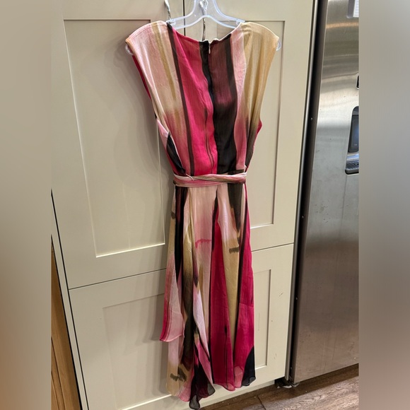 DKNY dress - size 12 - Picture 4 of 7